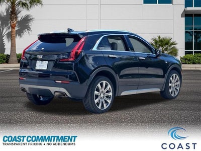 2022 Cadillac XT4 FWD Premium Luxury