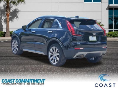 2022 Cadillac XT4 FWD Premium Luxury