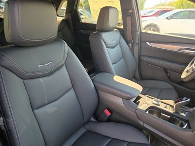 2026 Cadillac XT5 Luxury