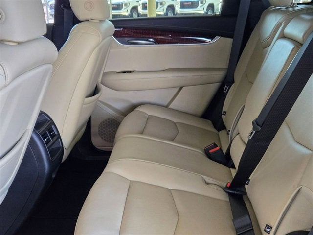 2019 Cadillac XT5 Luxury FWD