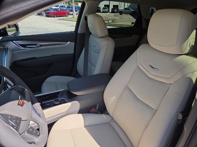 2026 Cadillac XT5 Premium Luxury