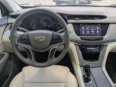 2018 Cadillac XT5 Premium Luxury FWD