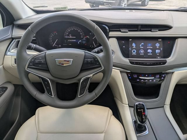 2018 Cadillac XT5 Premium Luxury FWD