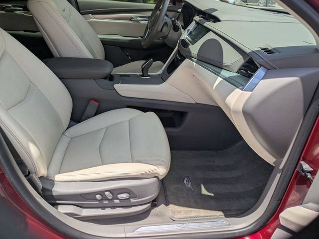 2018 Cadillac XT5 Premium Luxury FWD