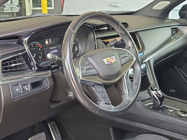 2022 Cadillac XT5 Sport