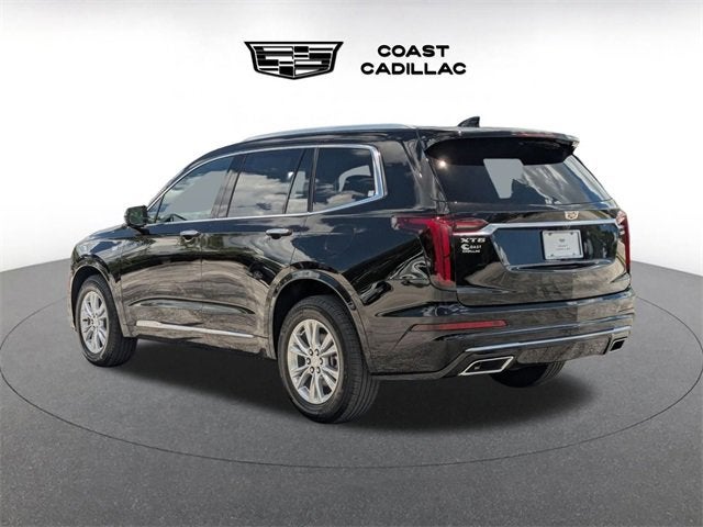 2025 Cadillac XT6 Luxury