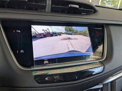 2025 Cadillac XT6 Luxury