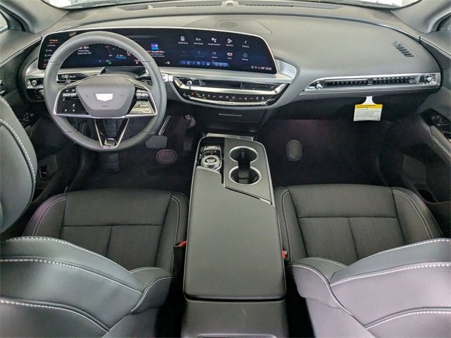 2025 Cadillac LYRIQ Luxury 1