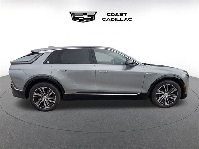 2025 Cadillac LYRIQ Luxury 1