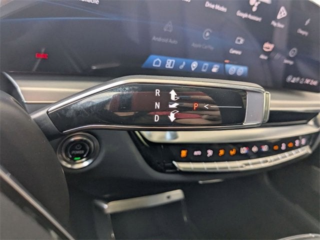 2025 Cadillac LYRIQ Luxury 1