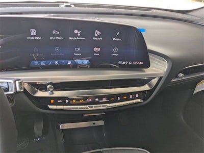 2025 Cadillac LYRIQ Luxury 1