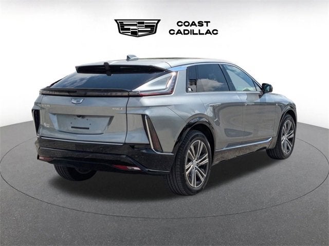 2025 Cadillac LYRIQ Luxury 1