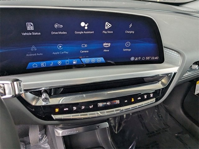 2025 Cadillac LYRIQ Luxury 1