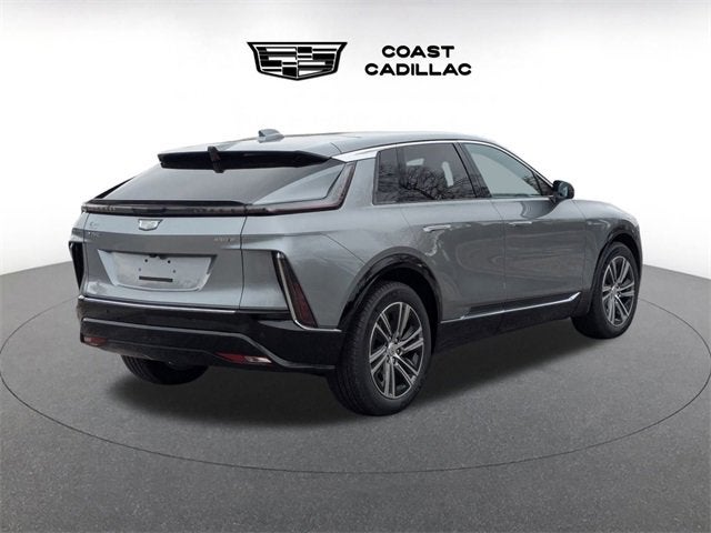 2025 Cadillac LYRIQ Luxury 1