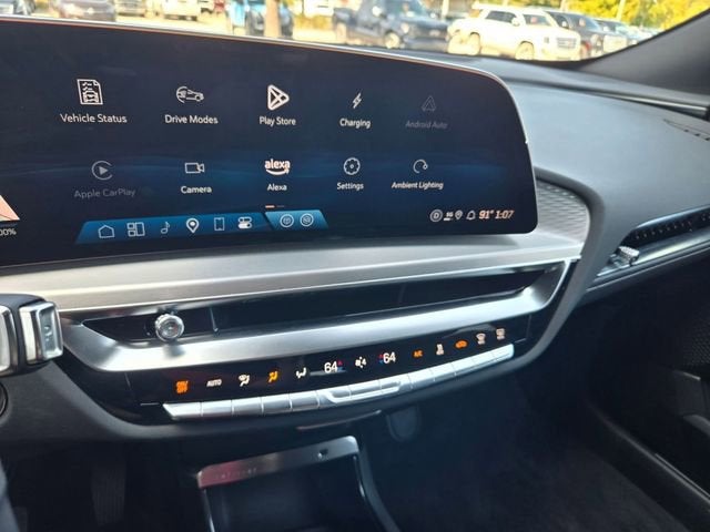 2025 Cadillac LYRIQ Luxury 1