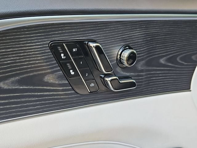 2025 Cadillac LYRIQ Sport 1