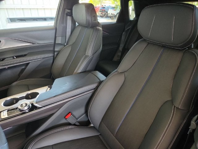2027 Cadillac LYRIQ Sport