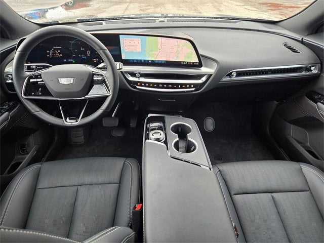 2025 Cadillac LYRIQ Sport 1