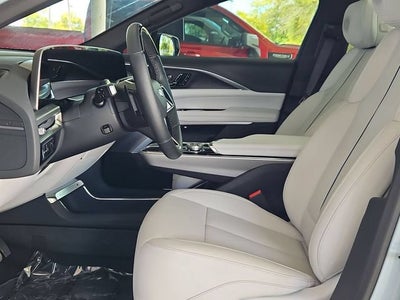 2025 Cadillac LYRIQ Sport 3