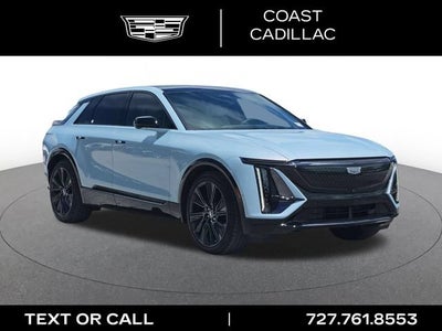 2025 Cadillac LYRIQ Sport 3