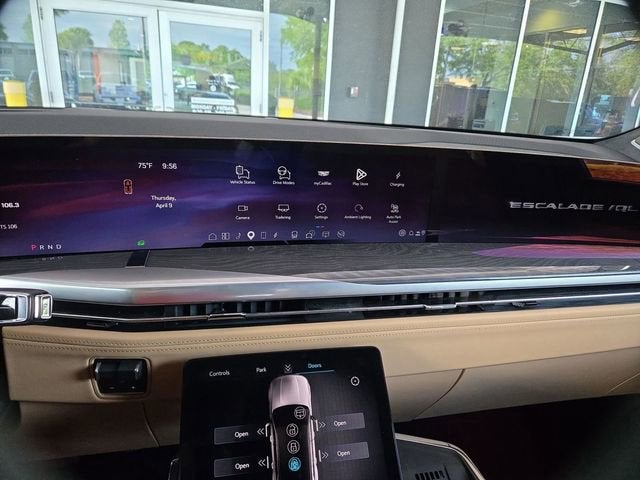 2026 Cadillac ESCALADE IQL Premium Luxury
