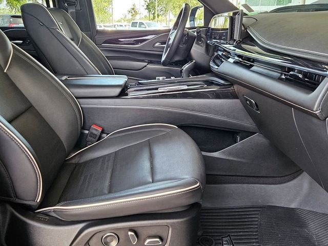 2024 Cadillac Escalade Sport