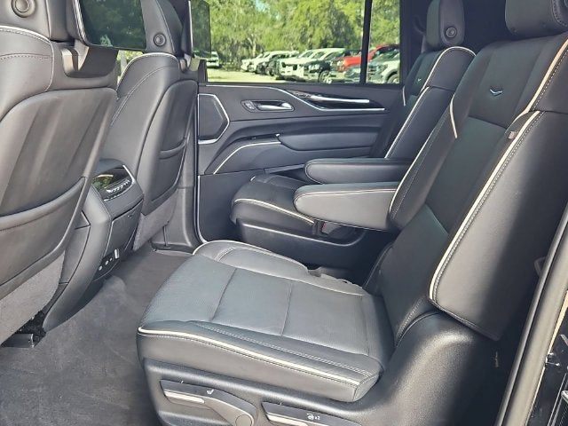 2024 Cadillac Escalade ESV Sport