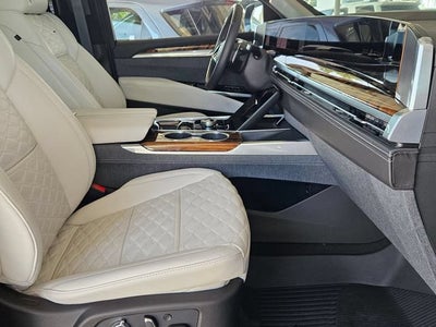 2026 Cadillac Escalade ESV Platinum Sport