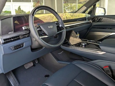 2025 Cadillac ESCALADE IQ Luxury 2