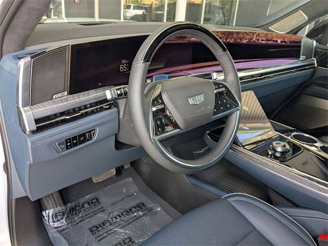 2025 Cadillac ESCALADE IQ Luxury 2
