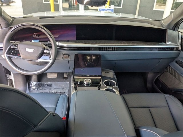 2025 Cadillac ESCALADE IQ Luxury 2