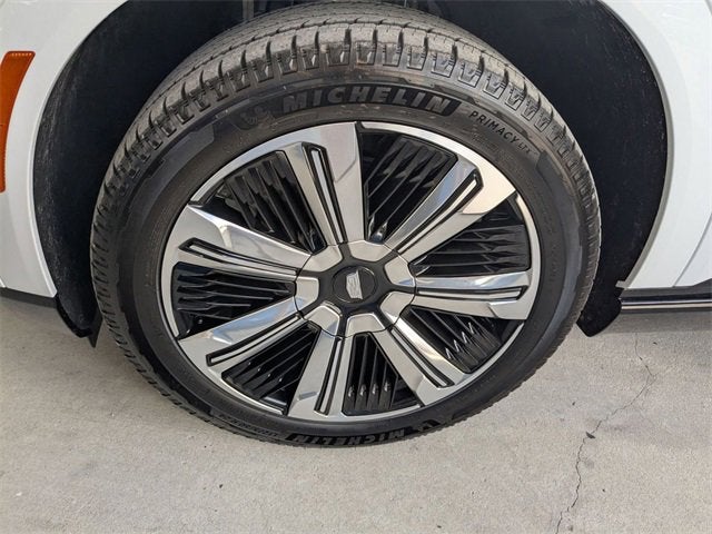 2025 Cadillac ESCALADE IQ Luxury 2