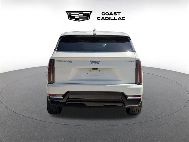 2025 Cadillac ESCALADE IQ Luxury 2