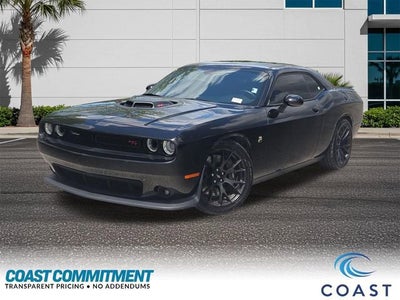 2017 Dodge Challenger 392 Hemi Scat Pack Shaker