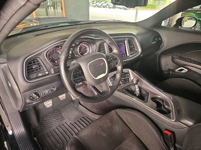 2017 Dodge Challenger 392 Hemi Scat Pack Shaker