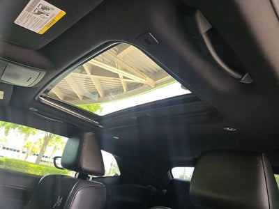 2017 Dodge Challenger 392 Hemi Scat Pack Shaker