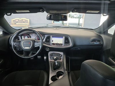 2017 Dodge Challenger 392 Hemi Scat Pack Shaker