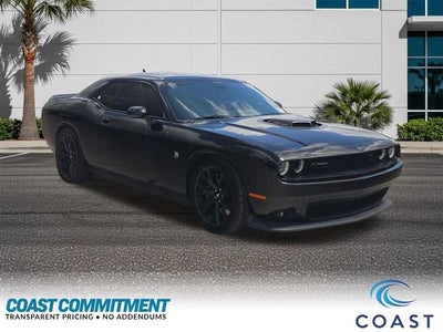 2017 Dodge Challenger 392 Hemi Scat Pack Shaker