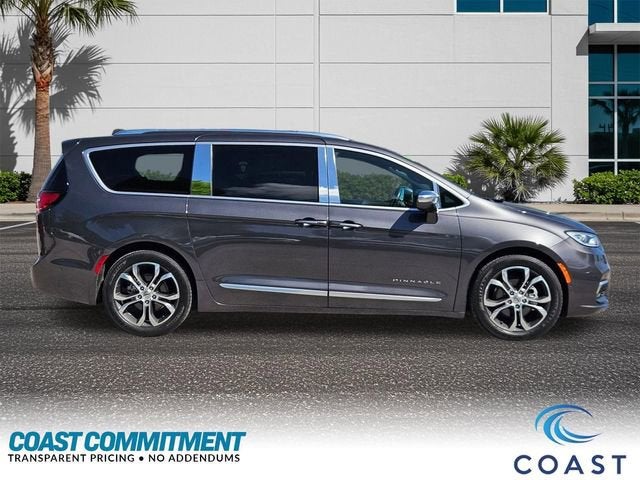 2022 Chrysler Pacifica Pinnacle