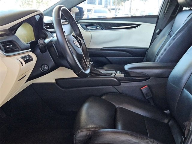 2013 Cadillac XTS Platinum