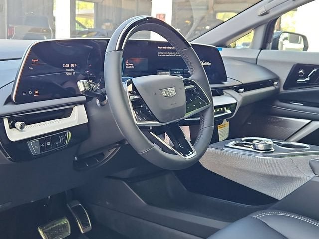 2027 Cadillac OPTIQ Luxury
