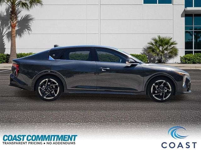 2025 Kia K4 GT-Line