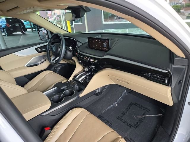 2022 Acura MDX w/Technology Package