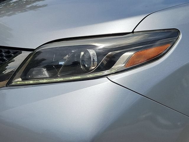 2017 Toyota Sienna SE - Photo 10