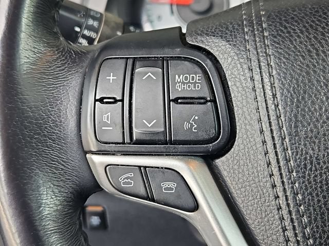 2017 Toyota Sienna SE - Photo 13