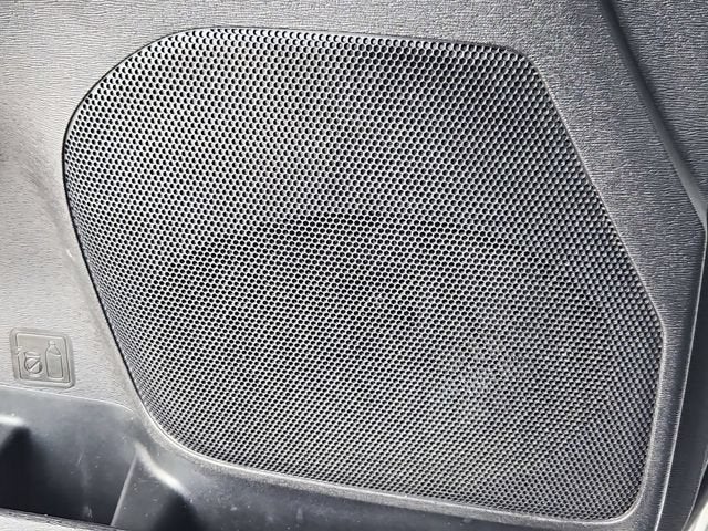 2017 Toyota Sienna SE - Photo 21