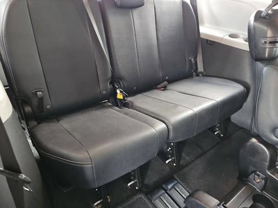 2017 Toyota Sienna SE