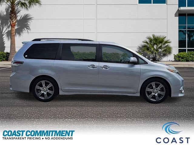 2017 Toyota Sienna SE