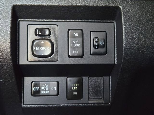 2014 Toyota Tundra 2WD Truck SR