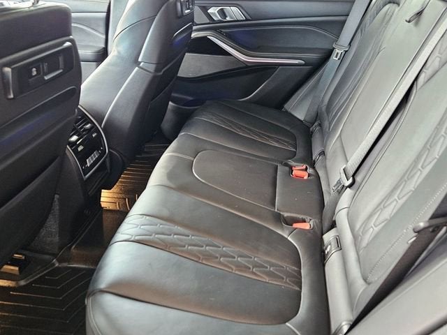 2022 BMW X5 M50i